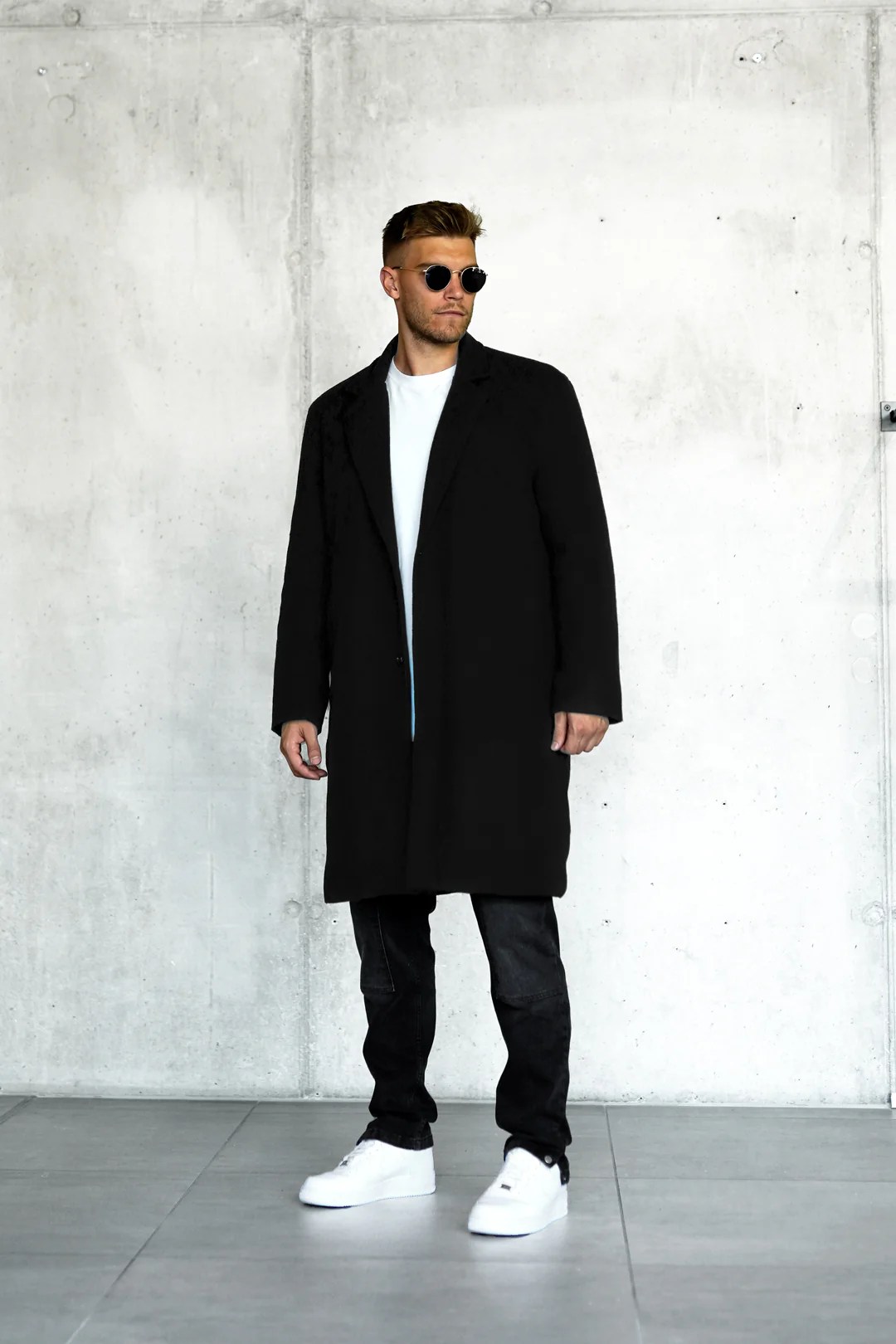 BLACK OVERSIZED FLANNEL COAT - Image 3