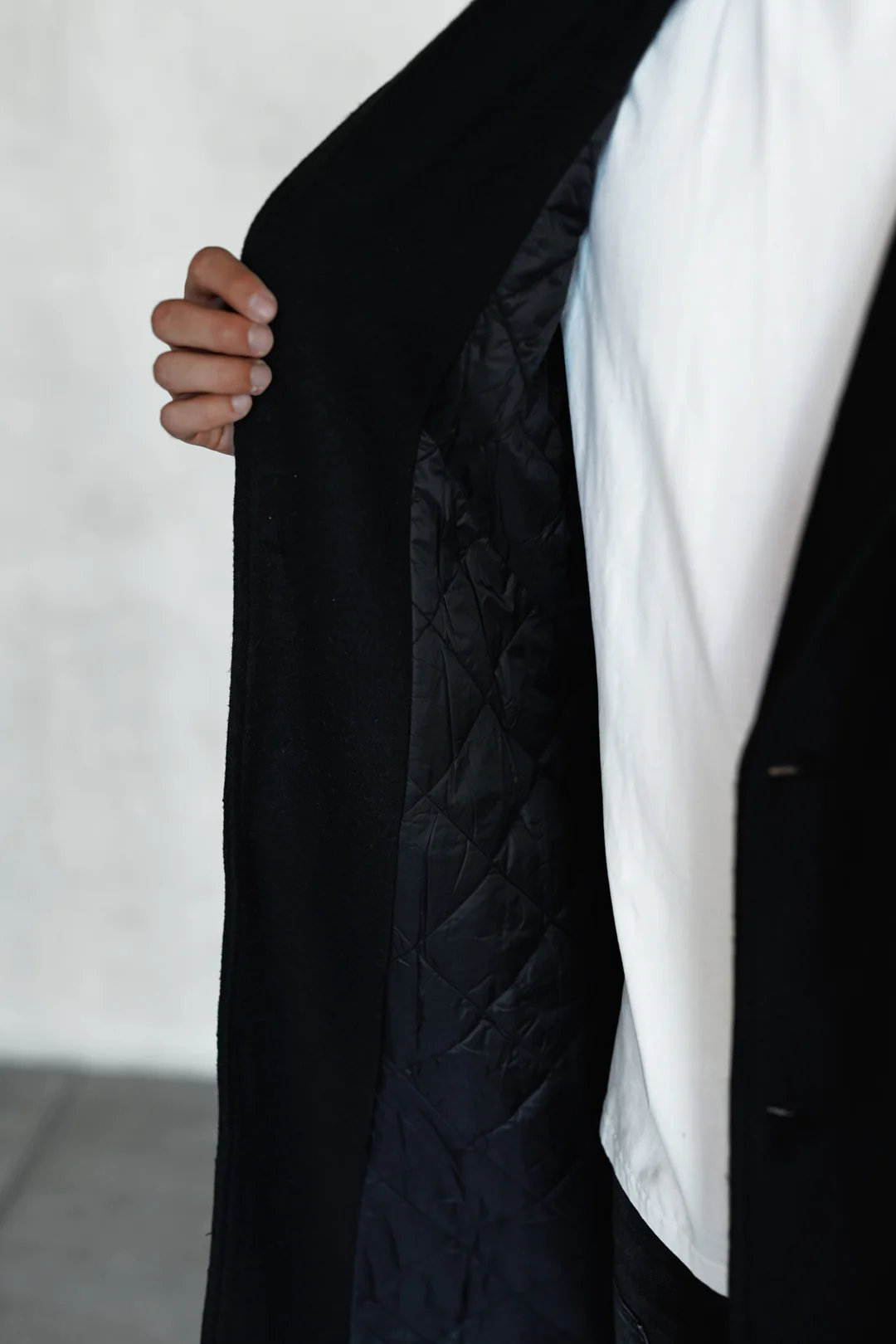 BLACK OVERSIZED FLANNEL COAT - Image 6