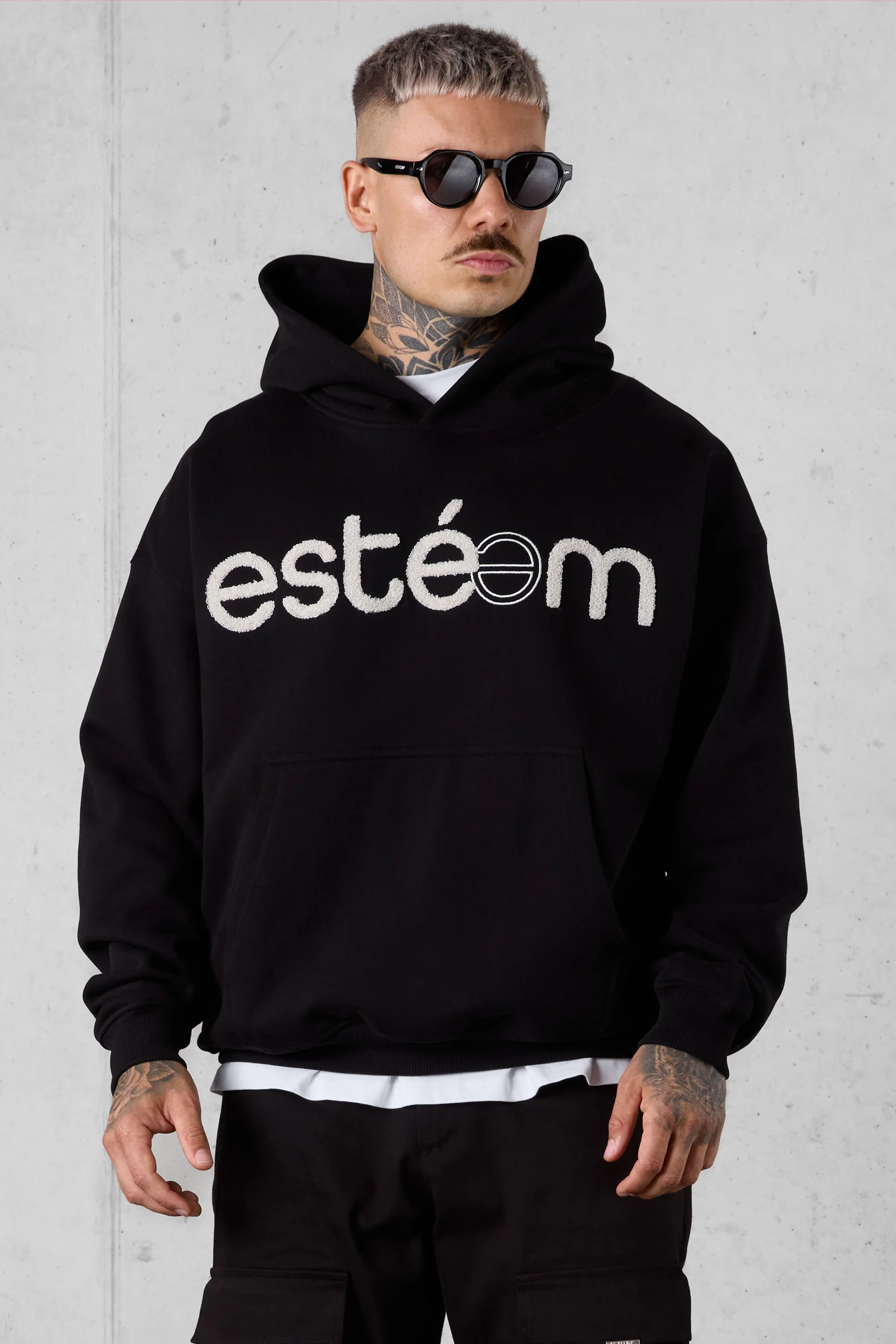 BLACK SP APPLIQUÉ OVERSIZED HOODIE - Image 4