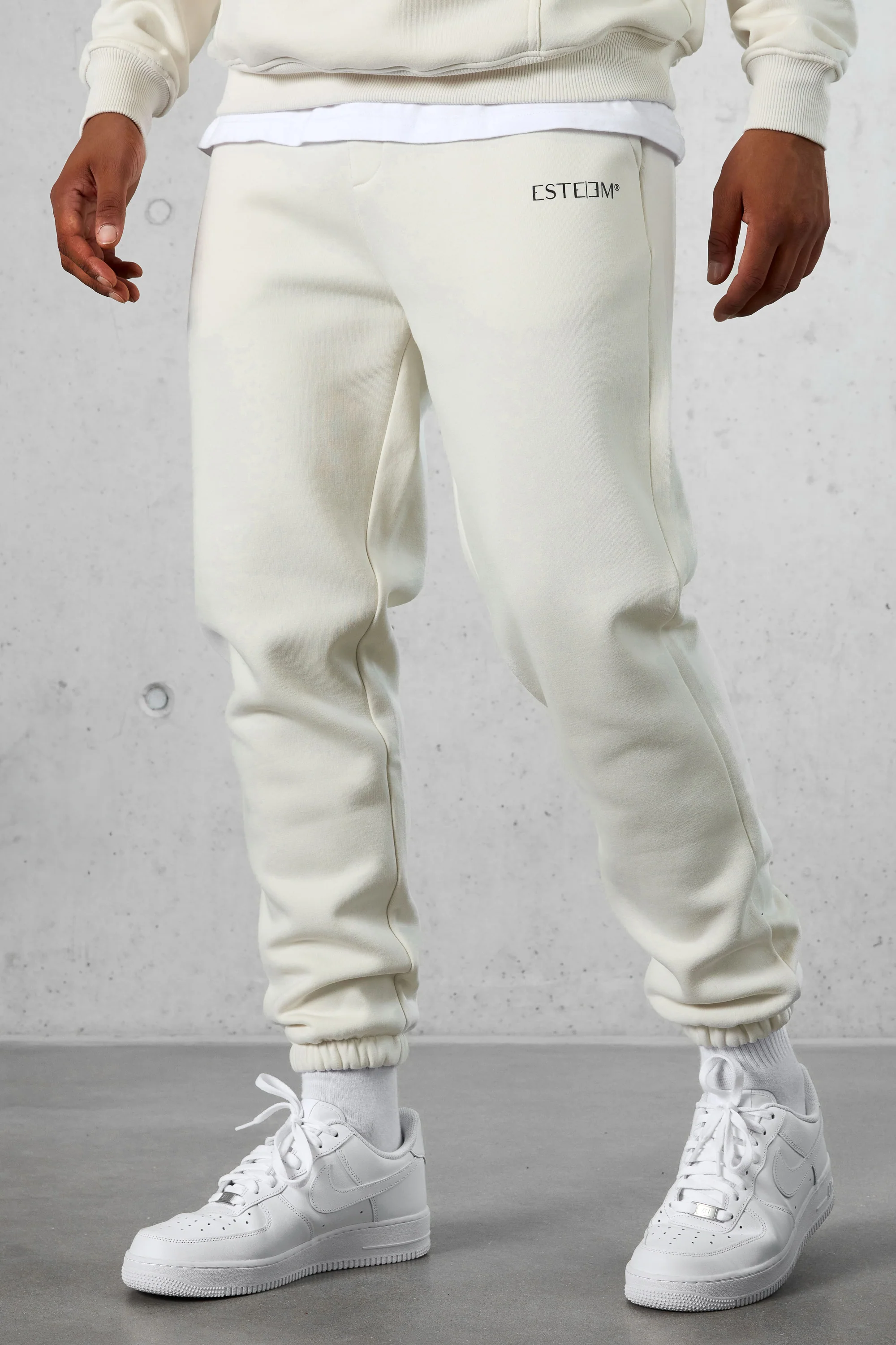 CREAM DISCREET JOGGER - Image 3