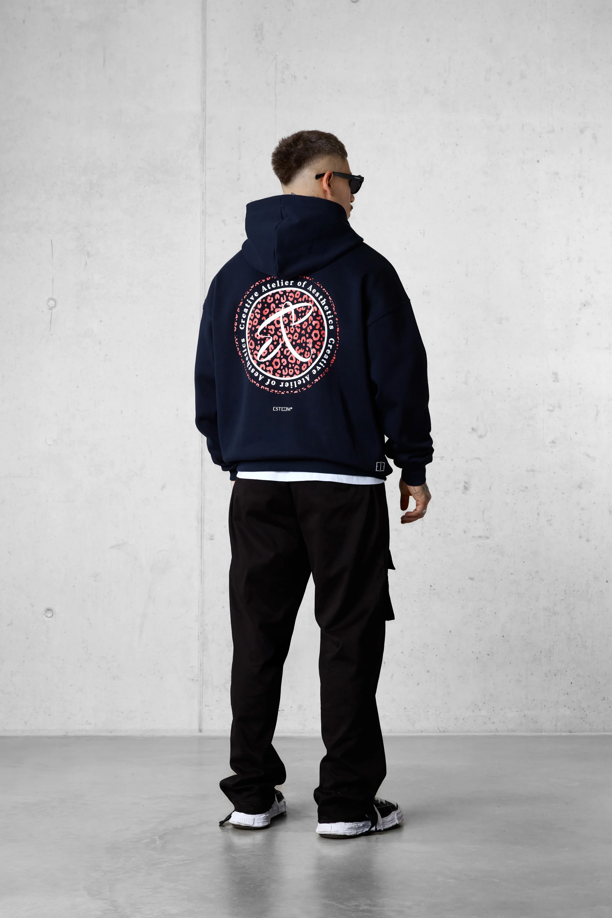 DARKSAPPHIRE LEO AESTHETICS OVERSIZED ZIP HOODIE - Image 4