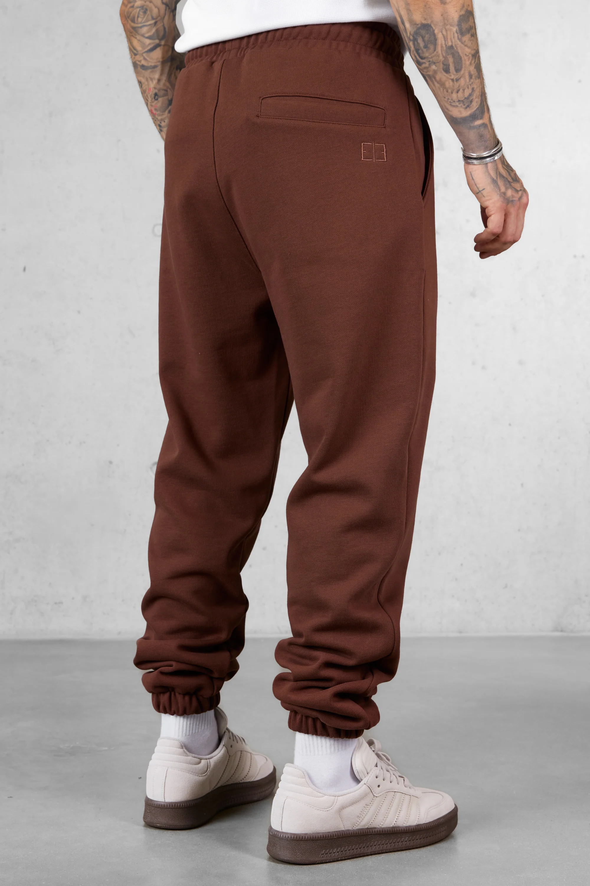 DOWNTOWNBROWN ESSENTIAL JOGGER - Image 4