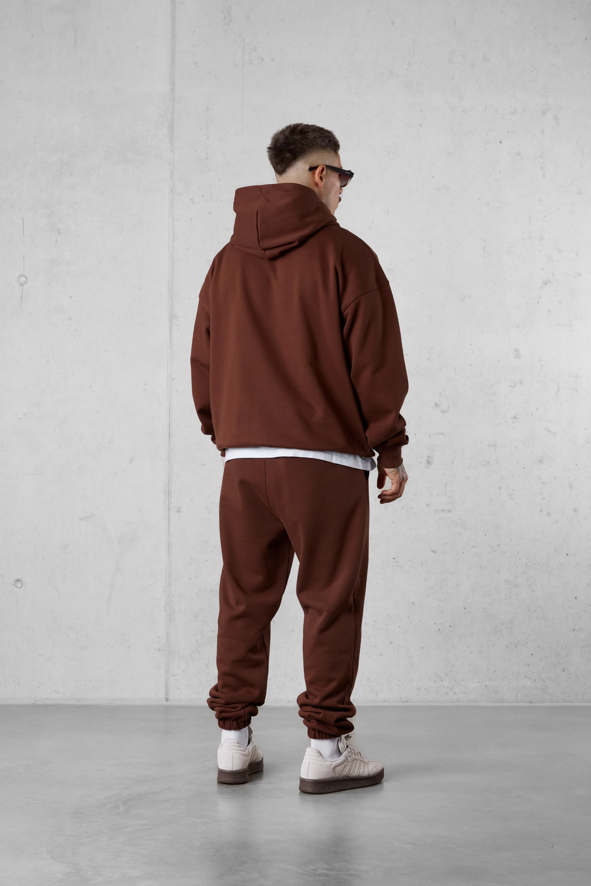 DOWNTOWNBROWN ESSENTIAL OVERSIZED HOODIE - Image 5