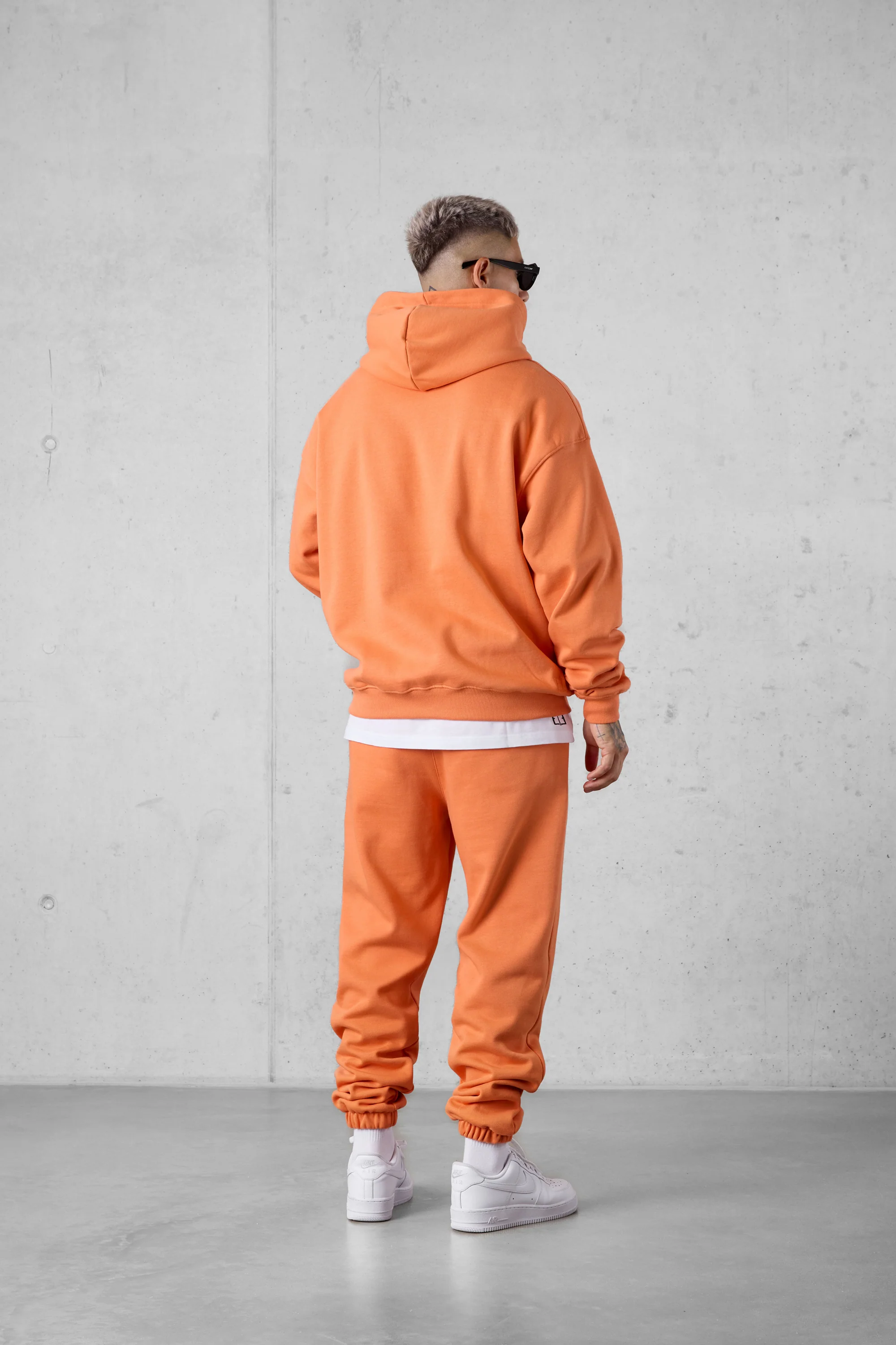 DUSTYORANGE ESSENTIAL JOGGER - Image 5