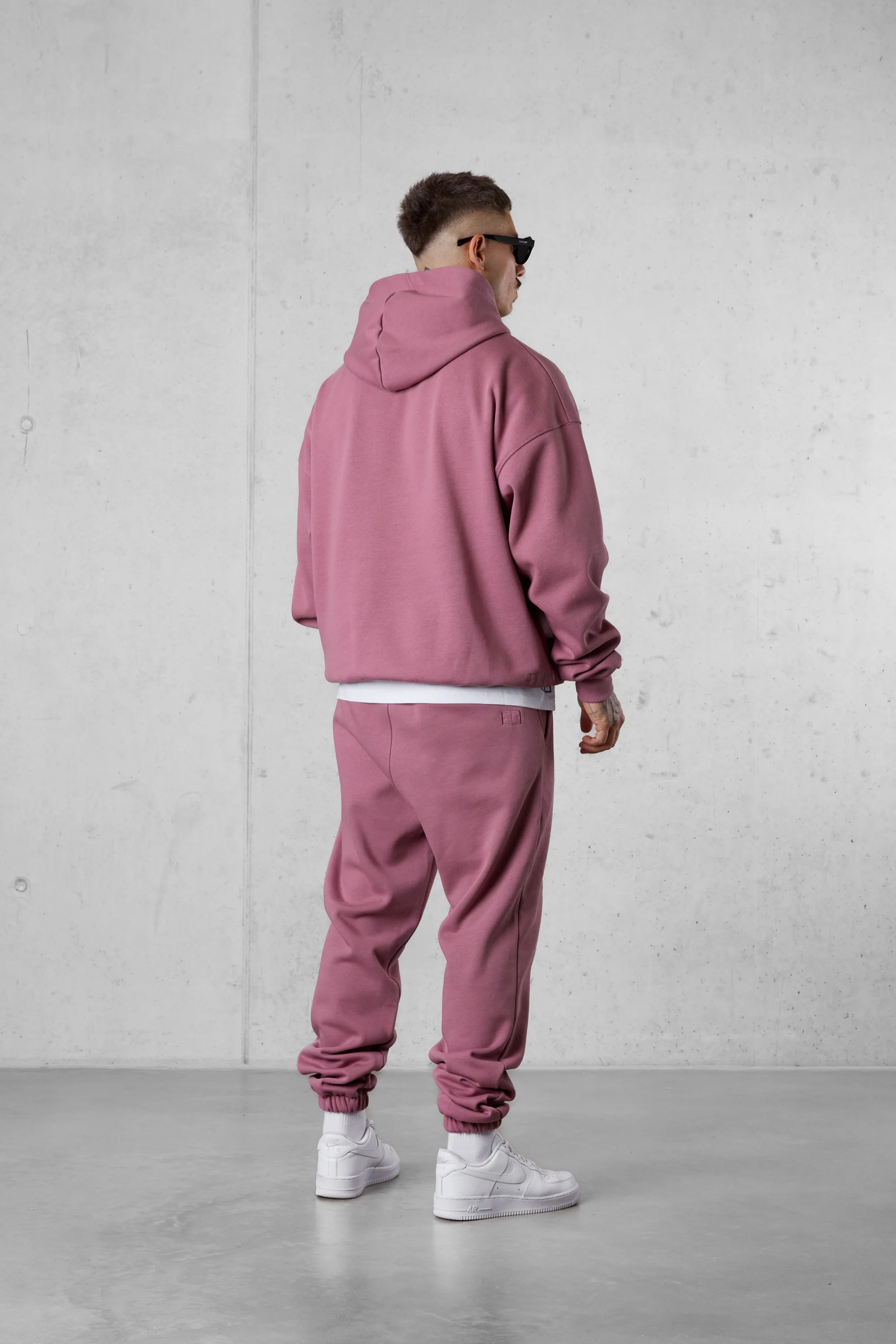MAUVEROSE ESSENTIAL JOGGER - Image 6