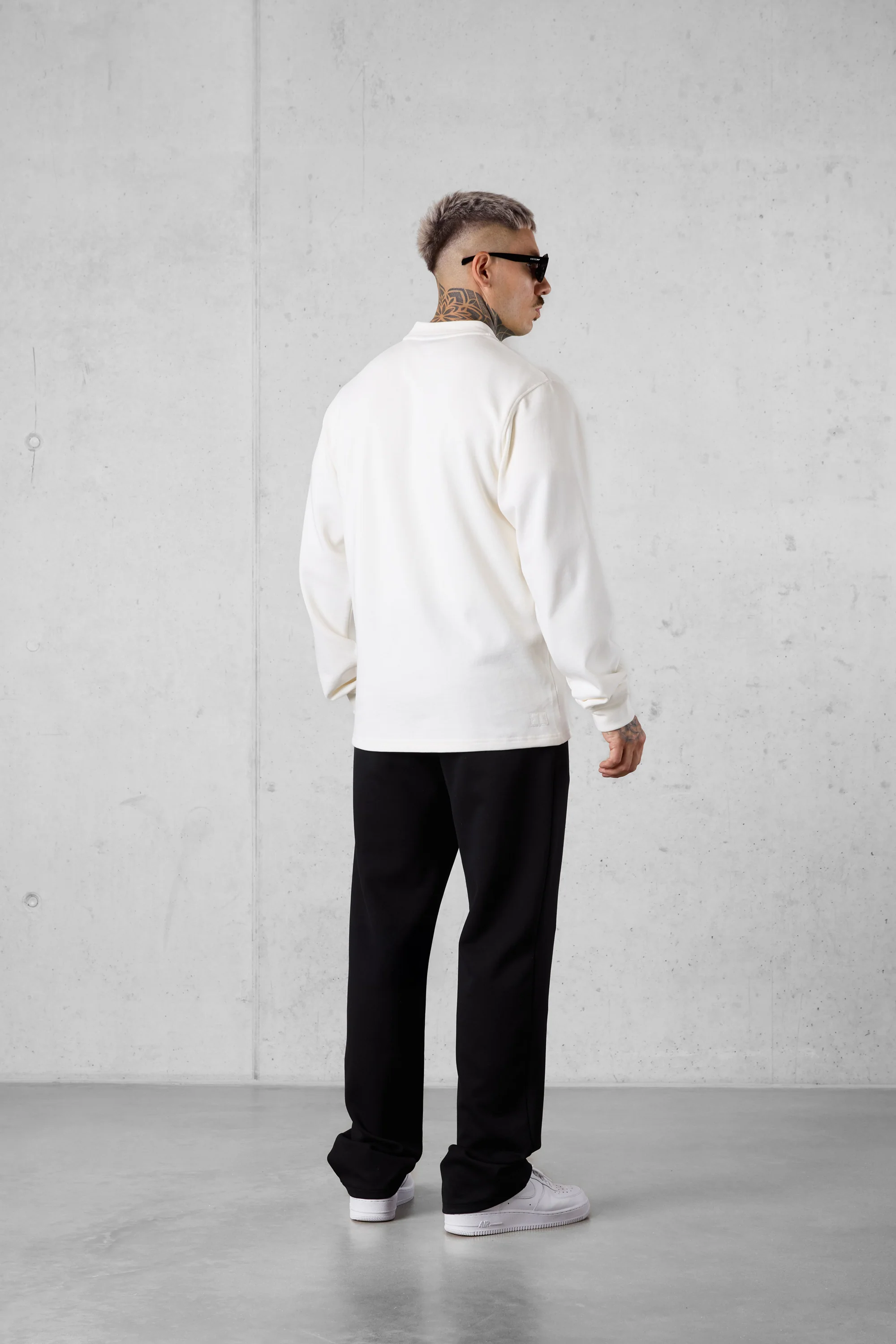 OFFWHITE ESSENTIAL ZIP SWEATER - Image 4