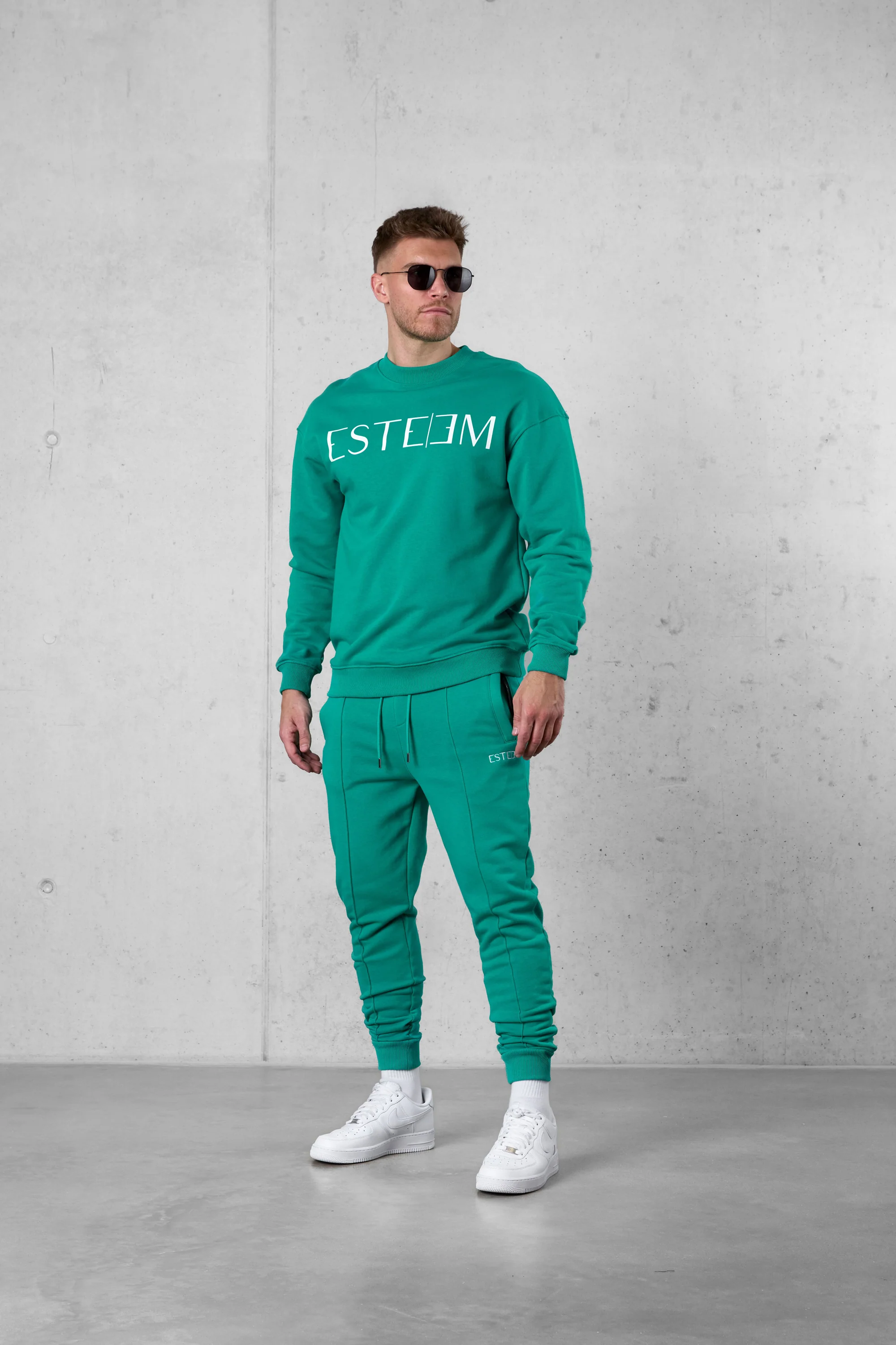 PEPPER GREEN BASIC SWEATPANTS - Image 3