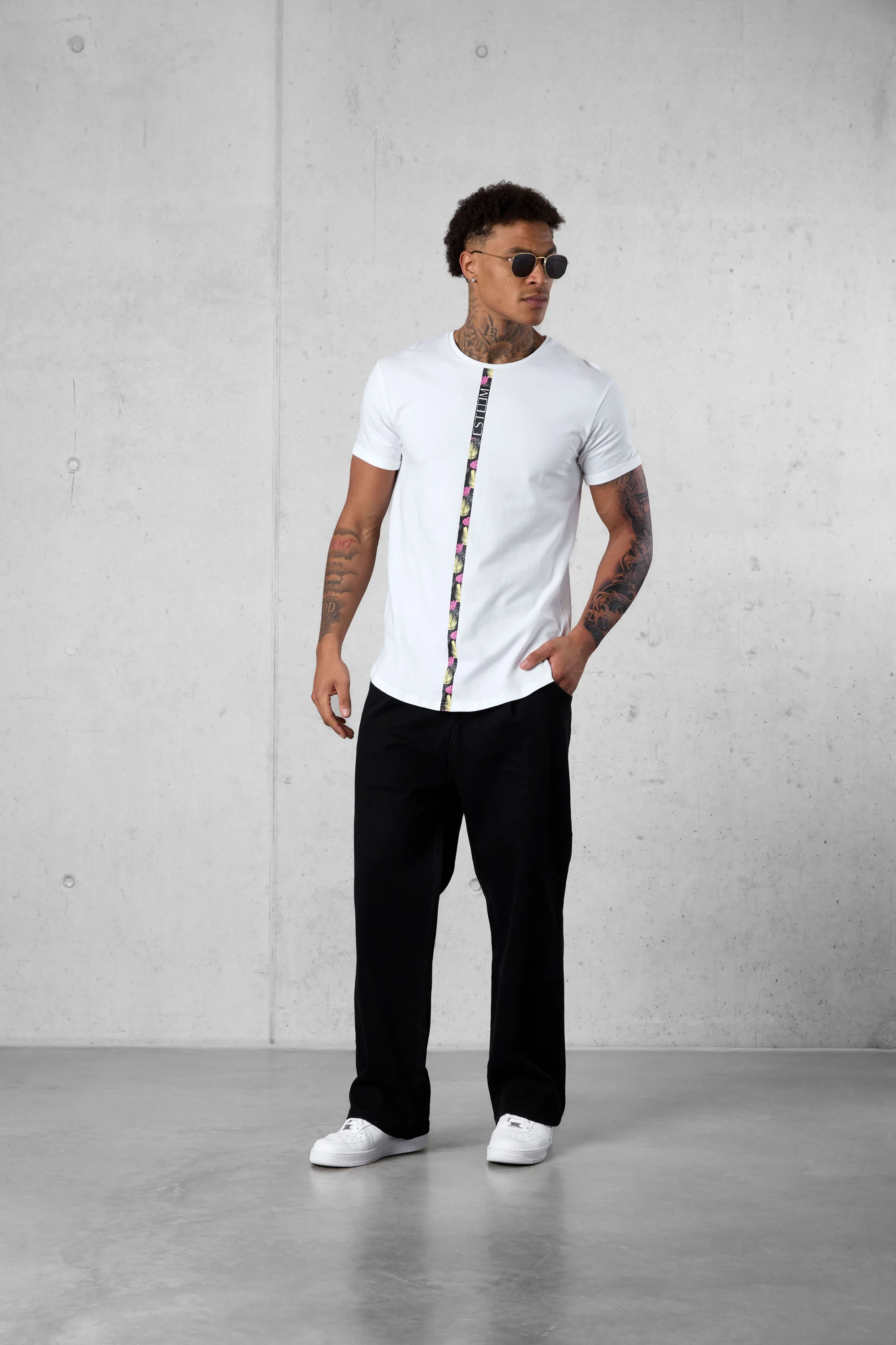 WHITE PALM STRIPE TEE 2.0 - Image 3