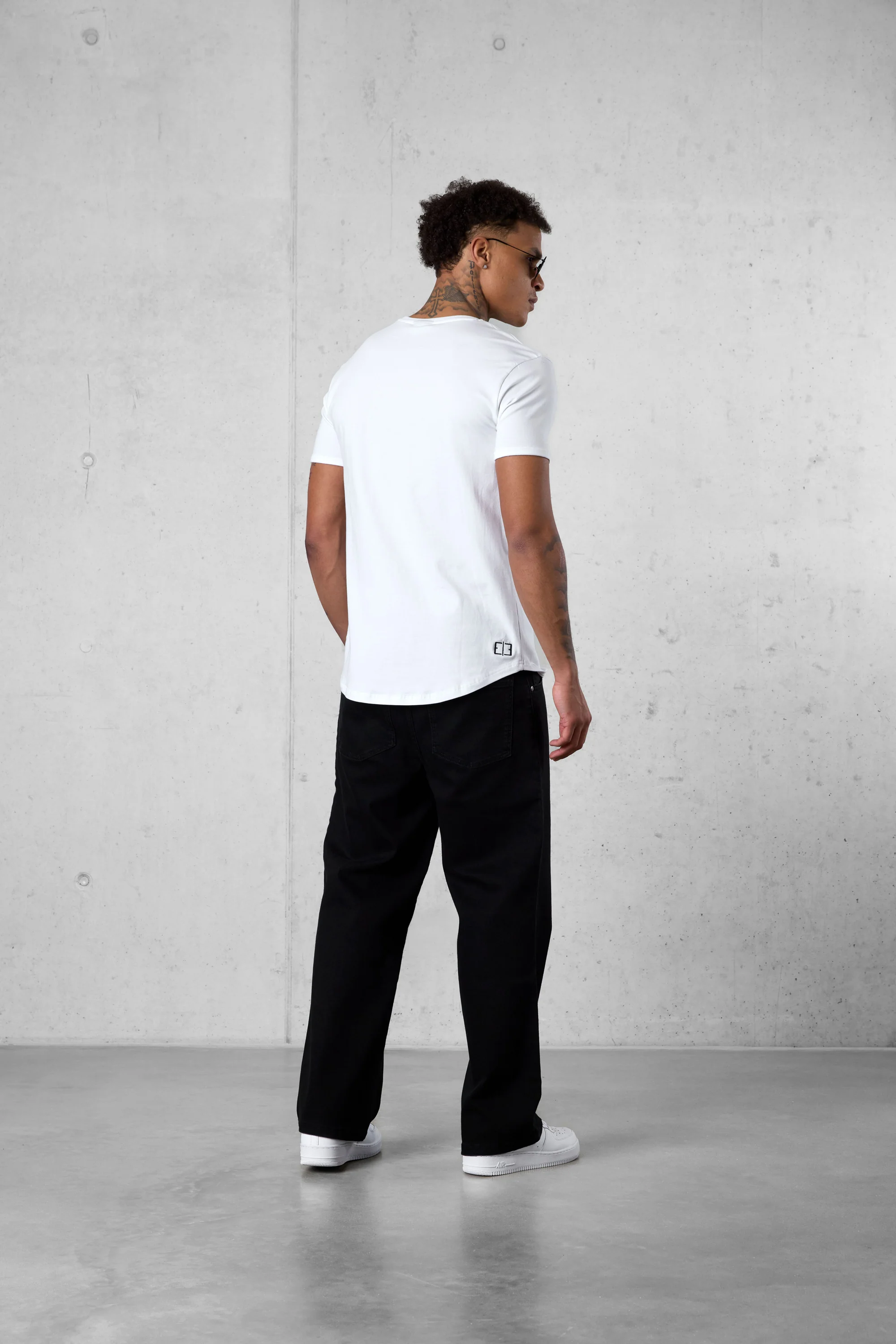 WHITE PALM STRIPE TEE 2.0 - Image 4